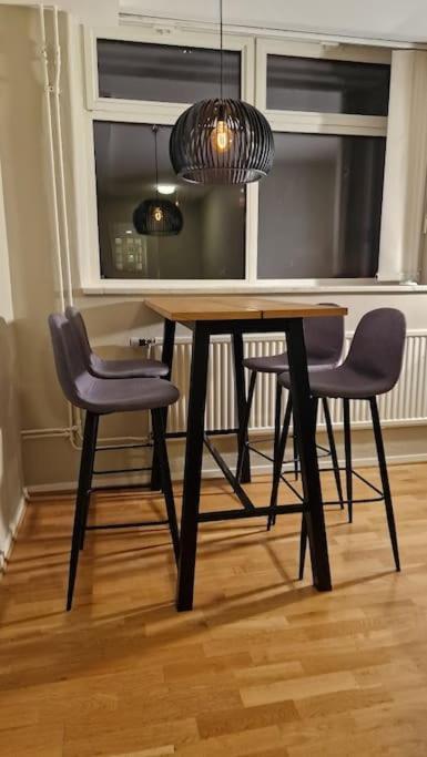 Leilighet Mysigt Stadsoas: En Modern Laegenhet Med 2 Sovrum Göteborg