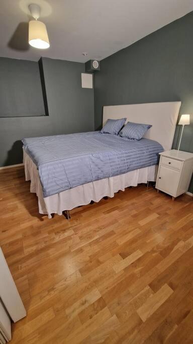 Leilighet Mysigt Stadsoas: En Modern Laegenhet Med 2 Sovrum