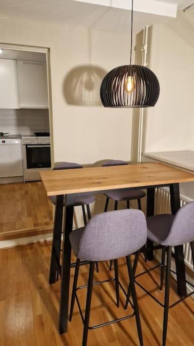 Leilighet Mysigt Stadsoas: En Modern Laegenhet Med 2 Sovrum Göteborg
